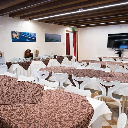 Albergue Domus Clugiae