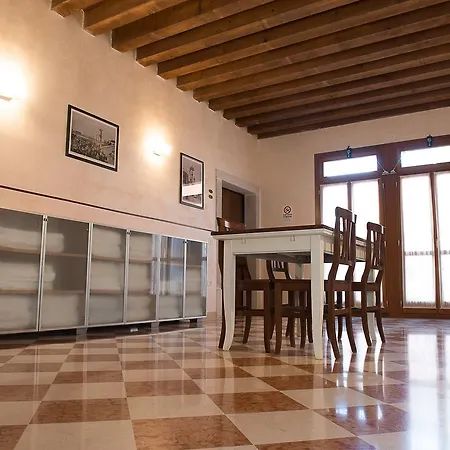 Albergue Domus Clugiae Chioggia