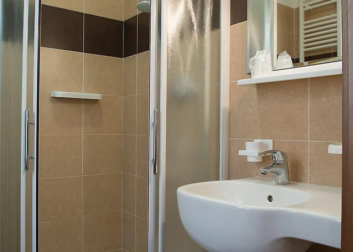 Domus Clugiae - Residenza D'epoca Hostel Κιότζα