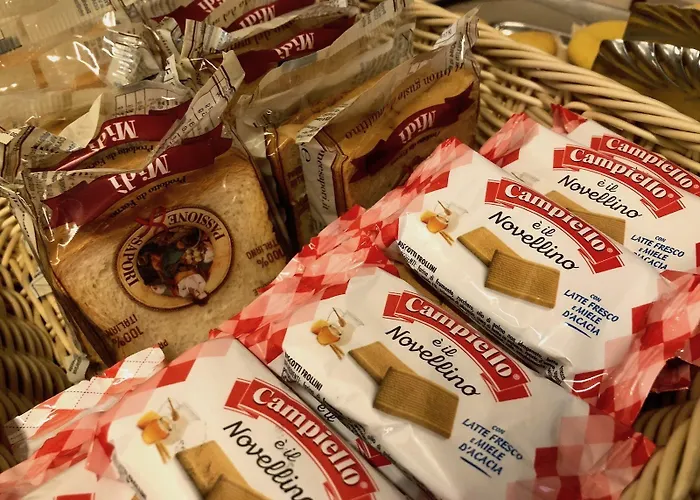 Domus Clugiae - Residenza D'epoca Hostel