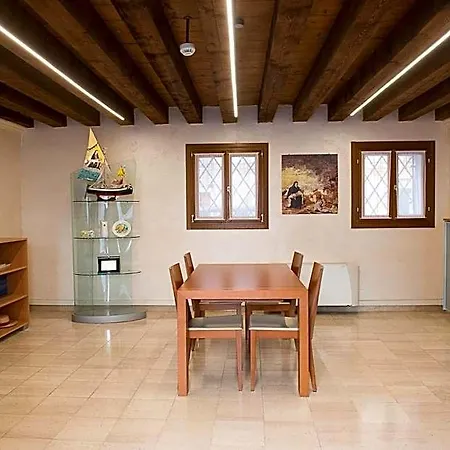 Hostel Domus Clugiae - Residenza D'epoca